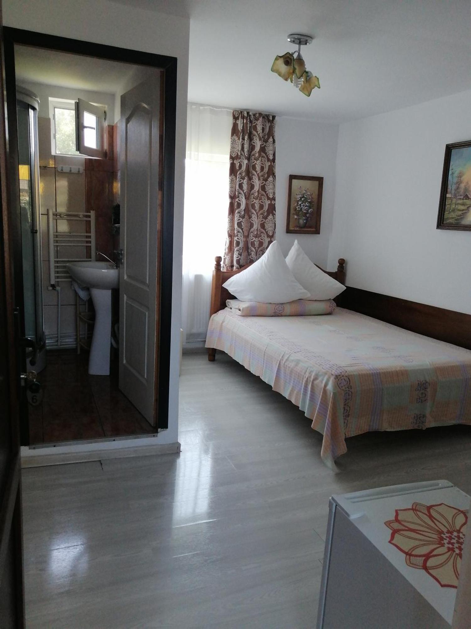 Hotel Casa Nobilis Gura Humorului Habitación foto